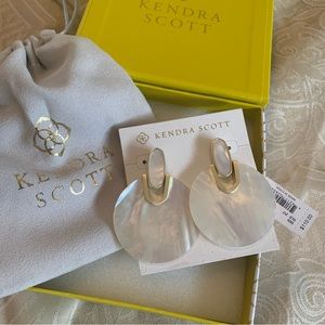 Kendra Scott Didi Earrings